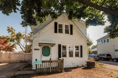 Main picture of 14668 Klenk St