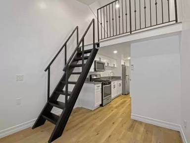 Main picture of 3005 Vancouver Ave