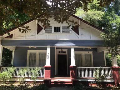 Main picture of 763 Joseph E Lowery Blvd SW