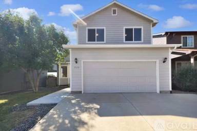Main picture of 7575 Elmwood St
