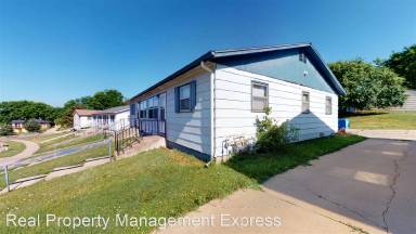 Main picture of 2708 E Pioneer Trl