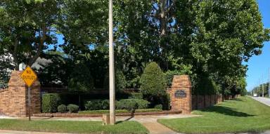 Main picture of 2161 Martingale Pl