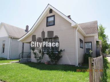 Main picture of 11 E Legrande Ave