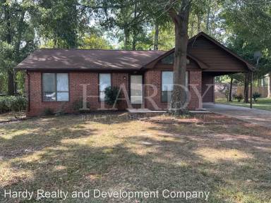 Main picture of 607 Trove Dr NW
