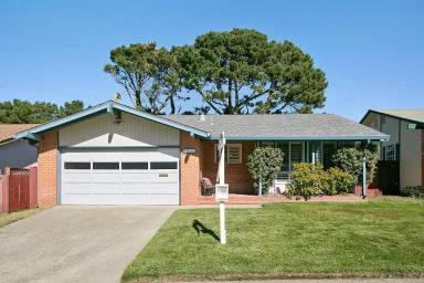 Main picture of 2695 Shannon Dr