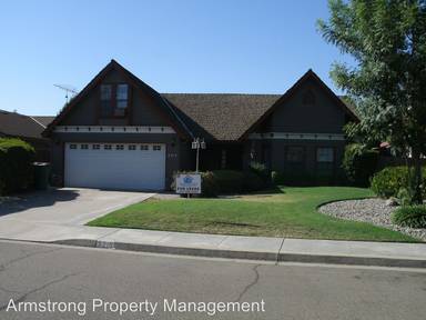 Main picture of 2215 E Kaweah Ct