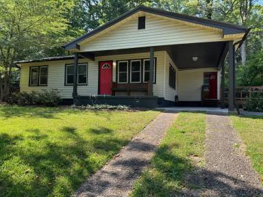 Main picture of 125 Raleigh Ave