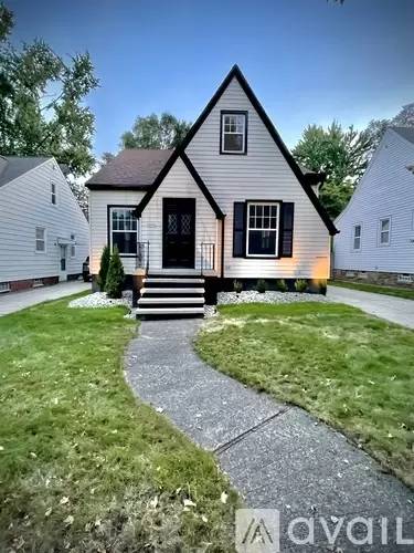 Main picture of 15013 Columbine Ave