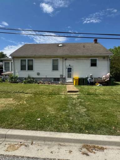 Main picture of 216 Charles St