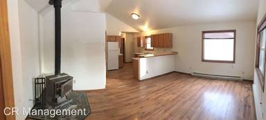 Main picture of 518 N Black Ave