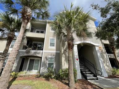 Main picture of Courtney Landing Condominium
