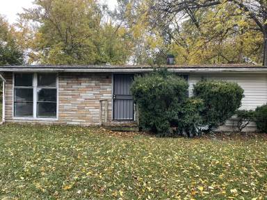 Main picture of 209 W Alma Ave