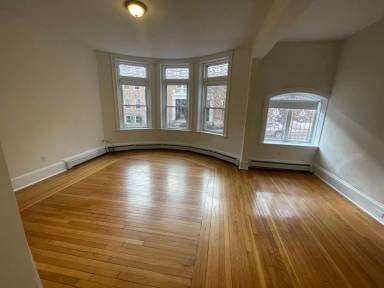 Main picture of 17 Fairbanks St