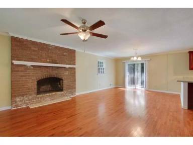Main picture of 1902 King Arthurs Ct
