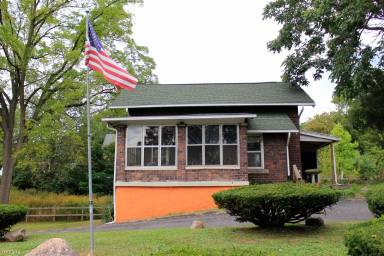 Main picture of 224 Sunset Rd