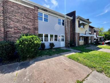 Main picture of 1006 Bowe Pl