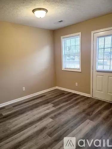 Main picture of 121 Hillridge Ct