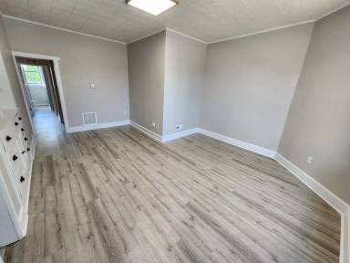 Main picture of 650 S Jefferson Ave