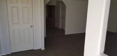 Main picture of 7210 W Peck Dr
