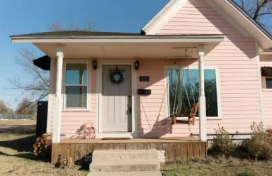 Main picture of 202 S Drexel St