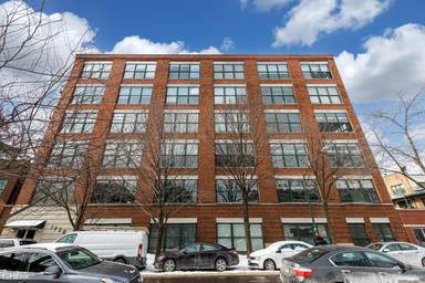 Main picture of 1720 N Marshfield Ave