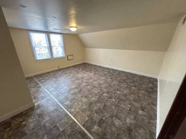 Main picture of 2876 N 26th St