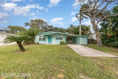 Main picture of 1355 Bay Shore Dr