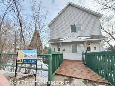 Main picture of 2122 W 4th St