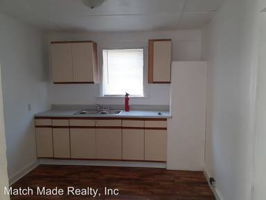 Main picture of 1338 E 30th St