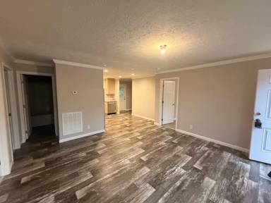Main picture of 87 Gravel Hill