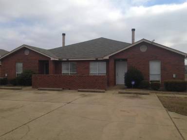 Main picture of 5801 Brewbaker Blvd