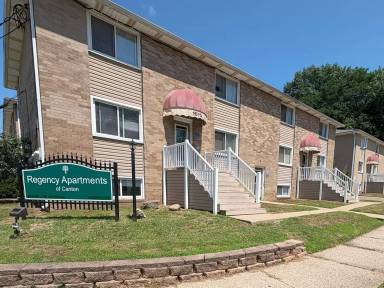 Main picture of 1607 26th St NW