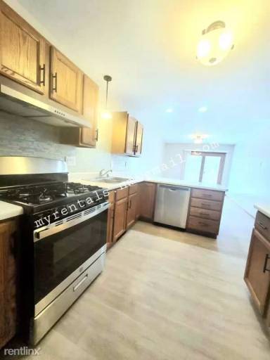 Main picture of 8307 14th Ave