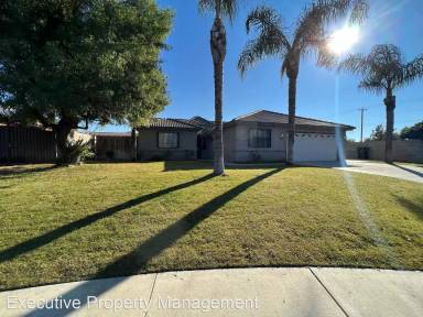 Main picture of 8021 Big Bear St
