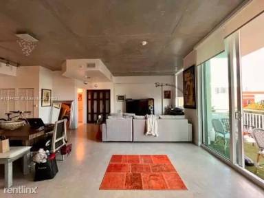 Main picture of Uptown Lofts Condo