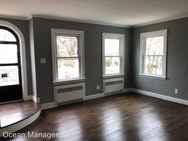 Main picture of 658 Pine Rock Ave