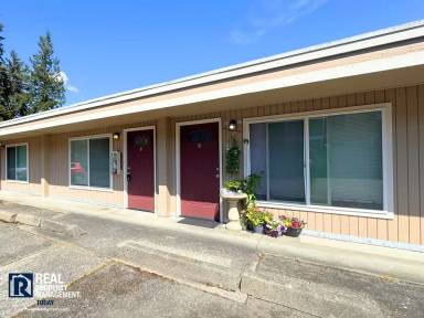 Main picture of 6415 Steilacoom Blvd SW