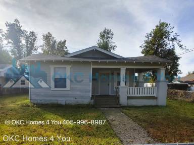 Main picture of 2020 NW 15th St