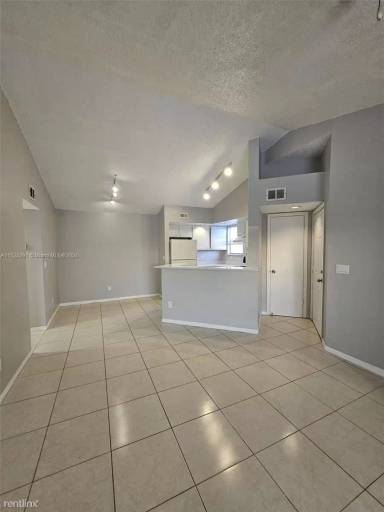 Main picture of 12650 Vista Isles Dr