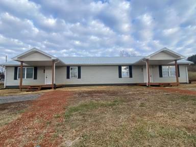 Main picture of 420-422 Cottage Way Parrottsville TN 37843