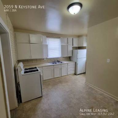 Main picture of 2059 N Keystone Ave