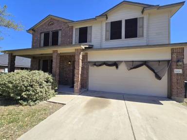 Main picture of 5000 Willamette Ln