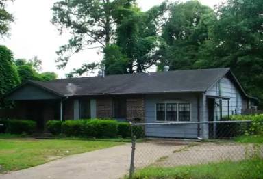 Main picture of 2901 Lasalle St