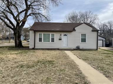 Main picture of 722 SW Vesper Ave