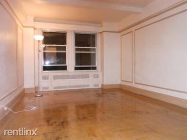 Main picture of 433 W 34th St Apartments