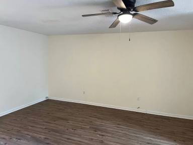 Main picture of 139 Katie Lynn St