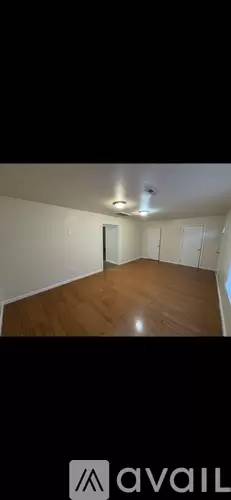 Main picture of 646 46th St