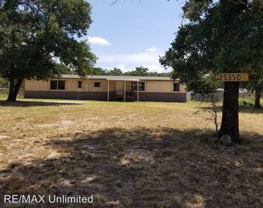 Main picture of 25350 Whispering Winds Dr