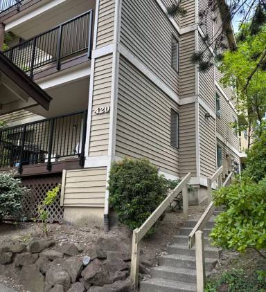 Main picture of 420 10th St