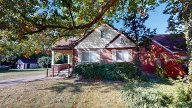 Main picture of 6651 Winton Rd